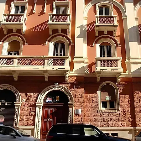 Cconforthotels Host Dolci Risvegli 3*