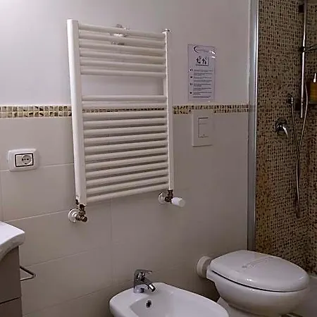 Pensionat Cconforthotels Host Dolci Risvegli Bari